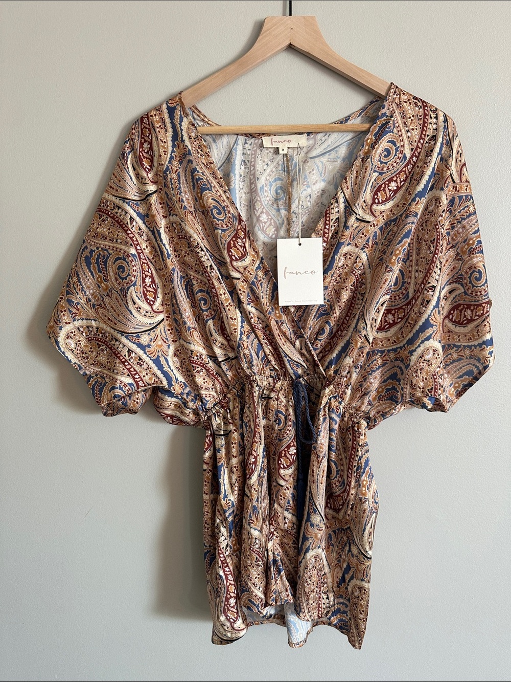 NWT Kimono Sleeve Romper - Picture 9 of 10